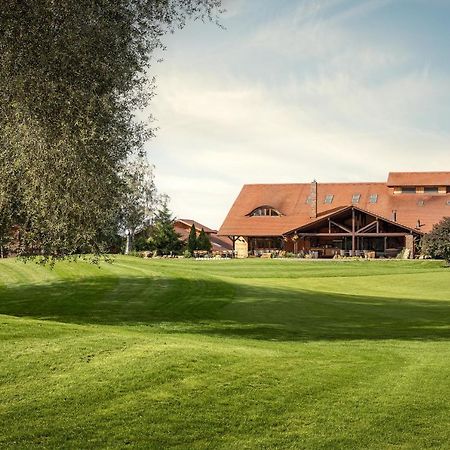 Golf & Spa Kuneticka Hora Dritec Luaran gambar