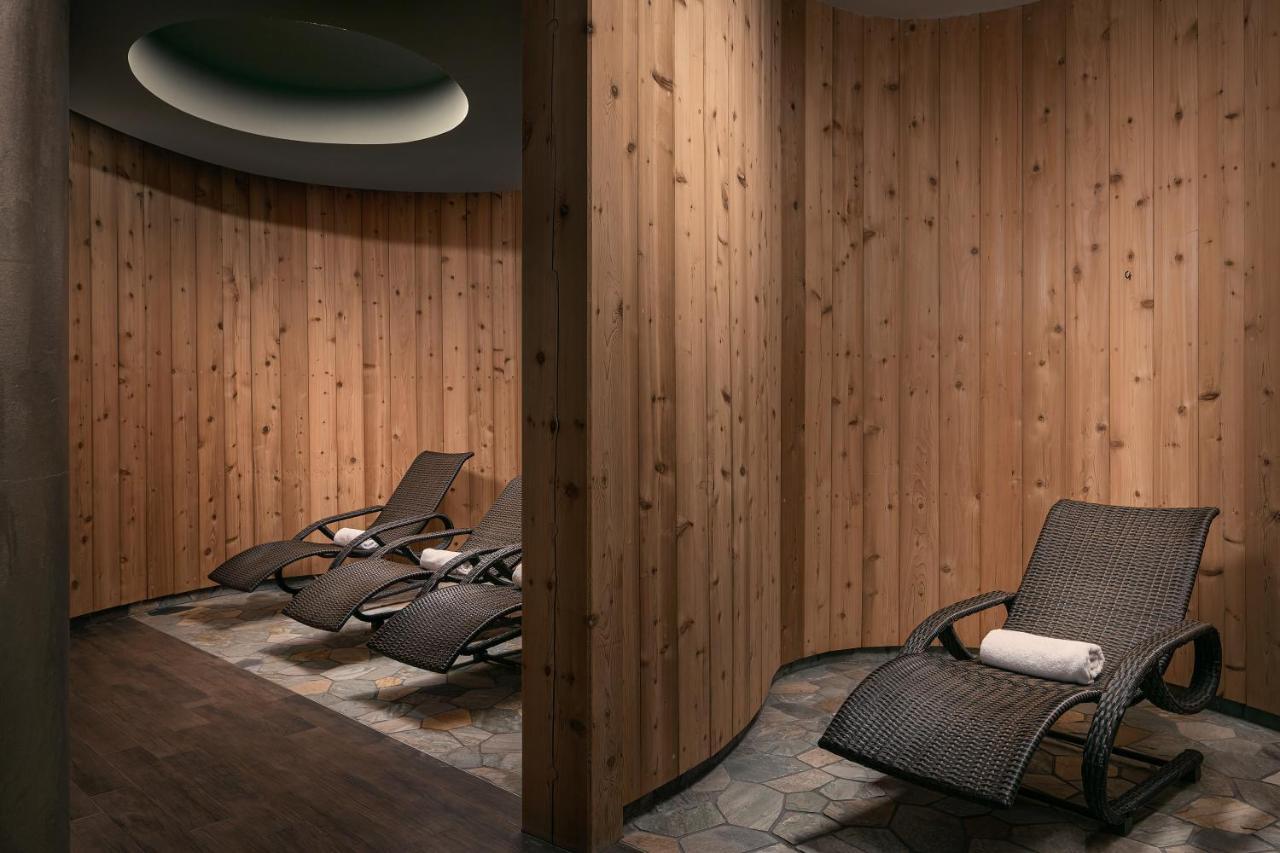 Golf & Spa Kuneticka Hora Dritec Luaran gambar