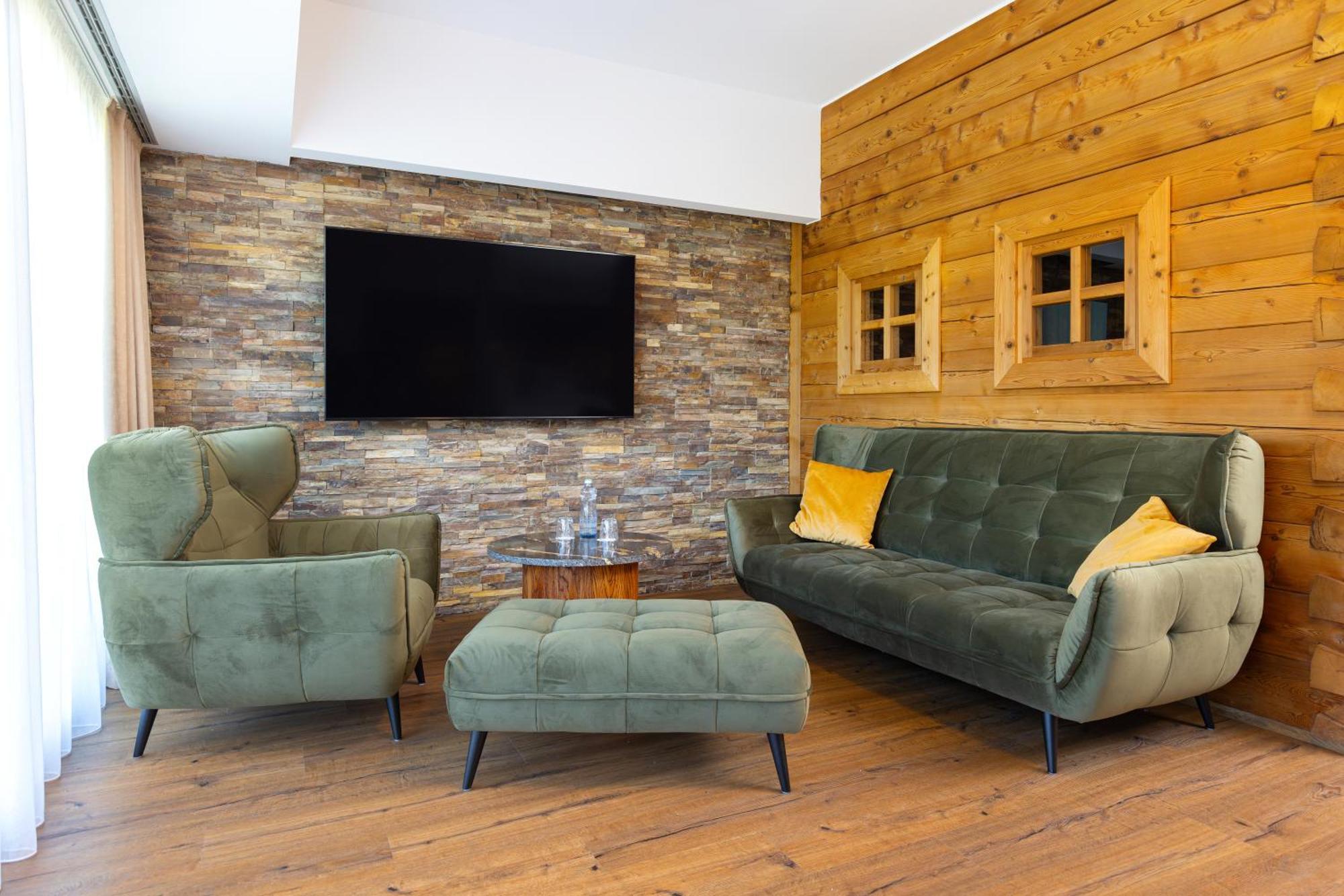 Golf & Spa Kuneticka Hora Dritec Luaran gambar